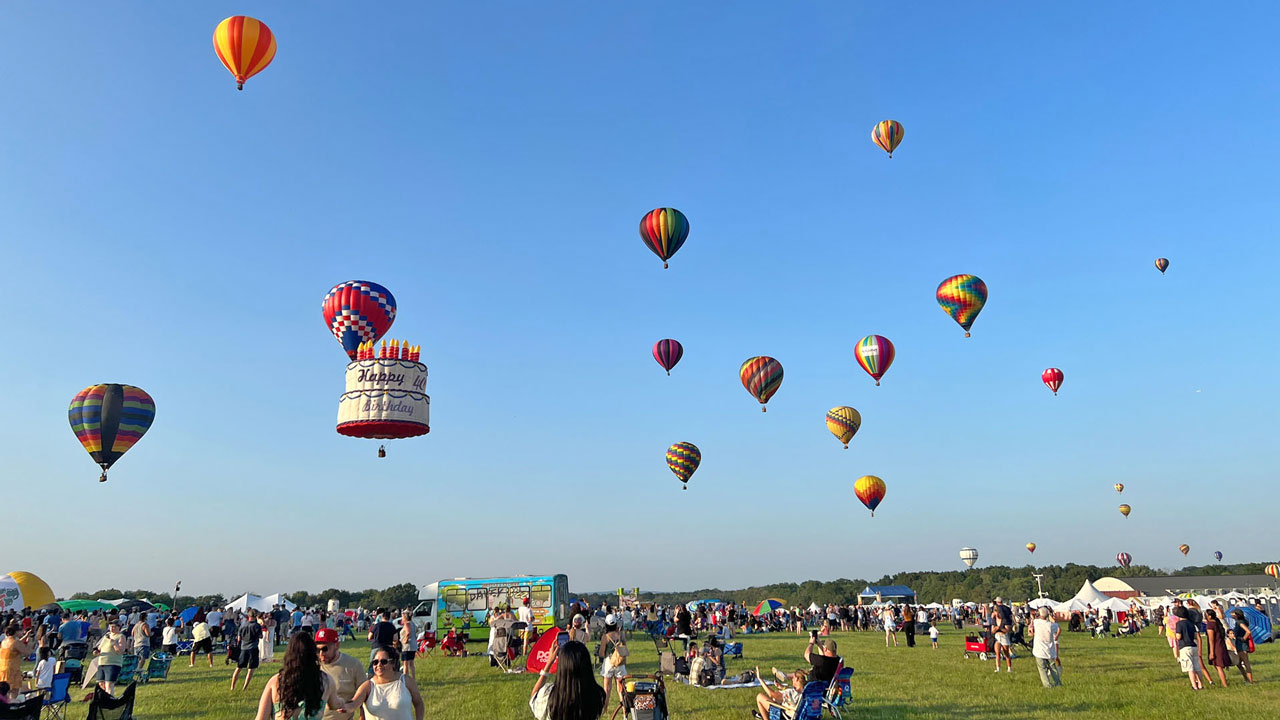 Ghirardelli s'mores making