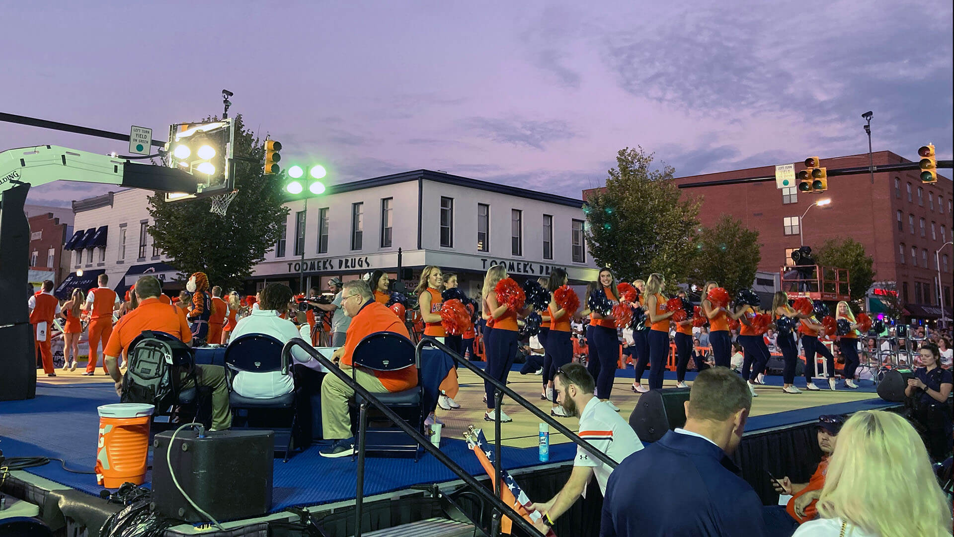 Tip Off at Toomers fans